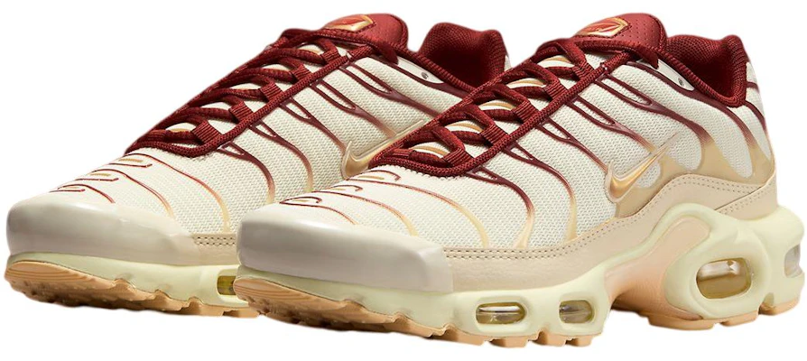(W) Nike Air Max Plus 'Leche de Coco y Naranja Rugosa' FQ2765-100 Lookbook (W) Nike Air Max Plus 'Leche de Coco y Naranja Rugosa' FQ2765-100
