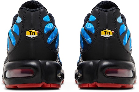 Nike Air Max Plus 'Serangan Hiu' HQ3824-001 Details for Nike Air Max Plus 'Serangan Hiu' HQ3824-001