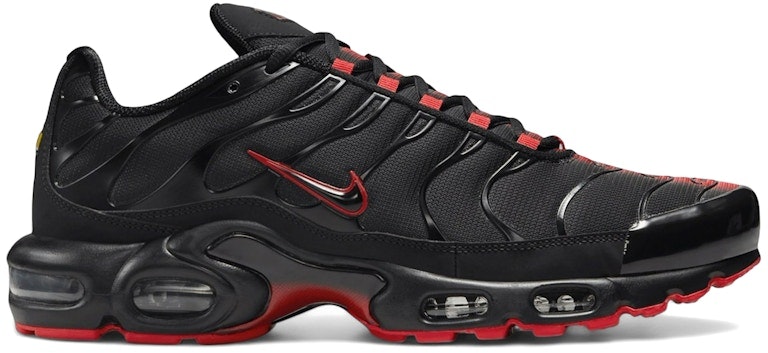 nike-air-max-plus-black-red-im-4868-010