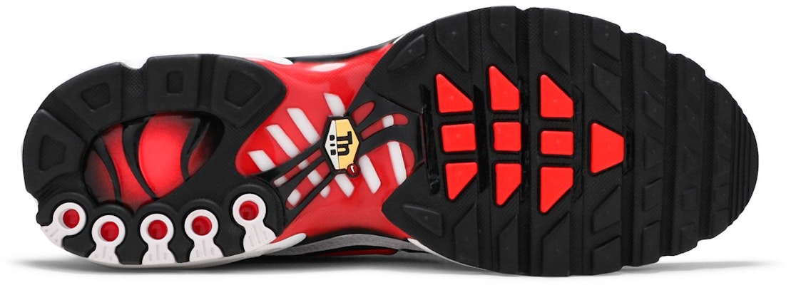 耐克Air Max Plus '2020超新星' CW6019-001 Shop 耐克Air Max Plus '2020超新星' CW6019-001