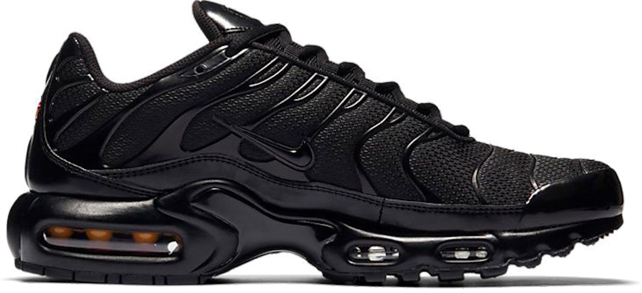 耐克Air Max Plus“全黑”款式 604133-050 Lookbook 耐克Air Max Plus“全黑”款式 604133-050