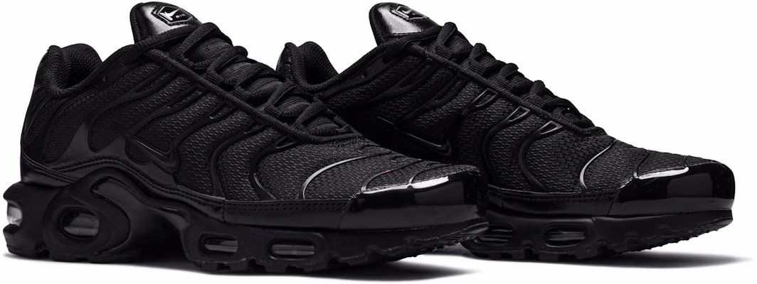 Nike air sales all black shoes