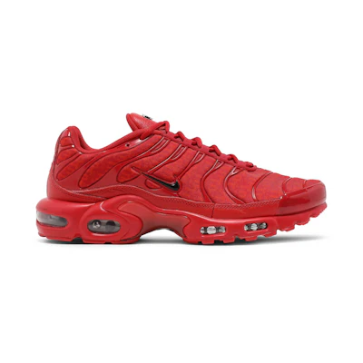 Nike Air Max Plus 'University Red'