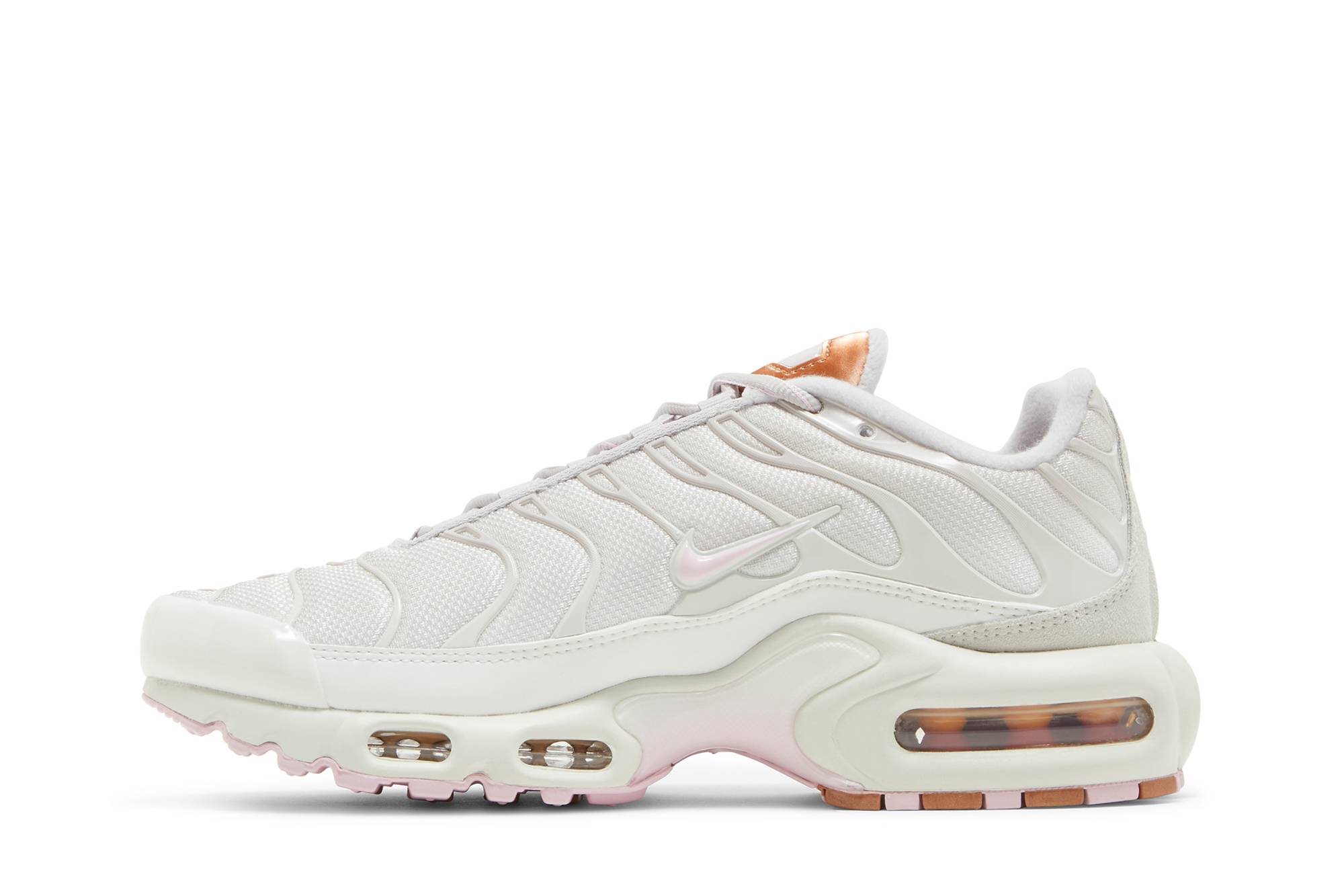 Lookbook (W) 耐克Air Max Plus“广灰金属铜” DD6612-001