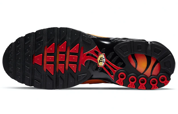 Nike Air Max Plus 'Volcán' DA1514-001 Details for Nike Air Max Plus 'Volcán' DA1514-001