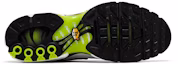 Shop Nike Air Max Plus 'Putih Hitam Volt' DM0032-103