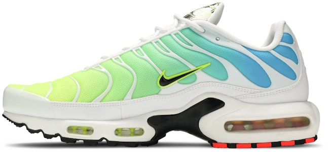 耐克Air Max Plus '全球系列' CK7291-100 Lookbook 耐克Air Max Plus '全球系列' CK7291-100