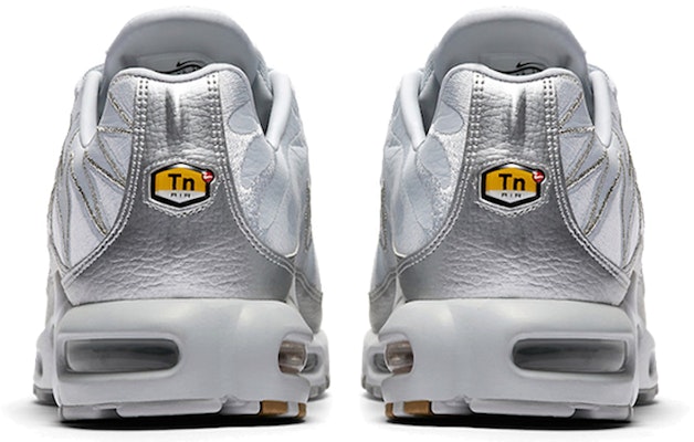 ナイキ エア マックス プラス "ジグザグ" AJ6301-001 Purchase ナイキ エア マックス プラス "ジグザグ" AJ6301-001