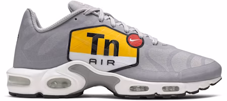 Nike Air Max Plus Big Logo Wolf Grey AJ7181-001 Nike Air Max Plus Big Logo Wolf Grey AJ7181-001