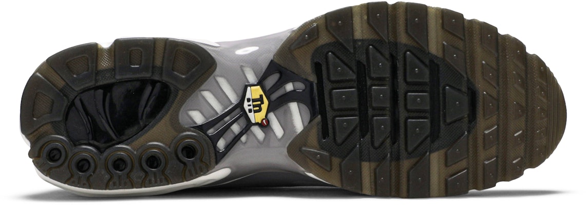 Nike Air Max Plus Big Logo Wolf Grey AJ7181-001 Shop Nike Air Max Plus Big Logo Wolf Grey AJ7181-001