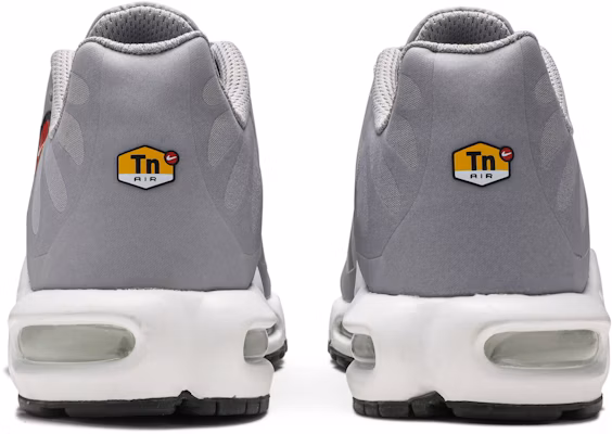 Nike Air Max Plus Big Logo Wolf Grey AJ7181-001 Details for Nike Air Max Plus Big Logo Wolf Grey AJ7181-001