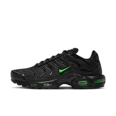 Buy Nike Air Max Plus 黑色/黑色/綠色亮點 DM0032-024