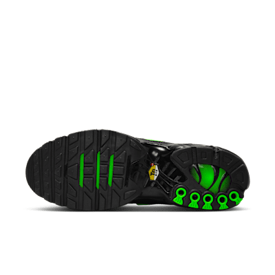 Order Nike Air Max Plus 黑色/黑色/綠色亮點 DM0032-024
