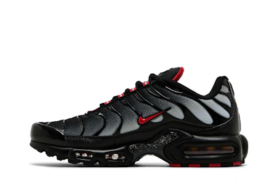 Nike Air Max Plus Black Gradient Red