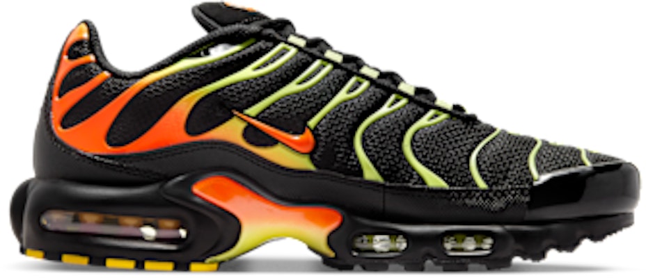 나이키 에어 맥스 플러스 블랙/라임라이트/하이퍼 크림슨 DM0032-028 Lookbook 나이키 에어 맥스 플러스 블랙/라임라이트/하이퍼 크림슨 DM0032-028