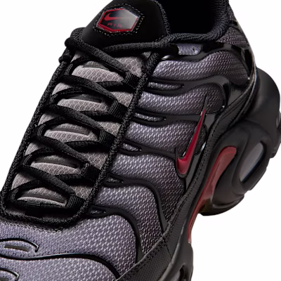 Nike Air Max Plus 黑色/鉛筆灰/深紅 DM0032-032 Sizing Nike Air Max Plus 黑色/鉛筆灰/深紅 DM0032-032