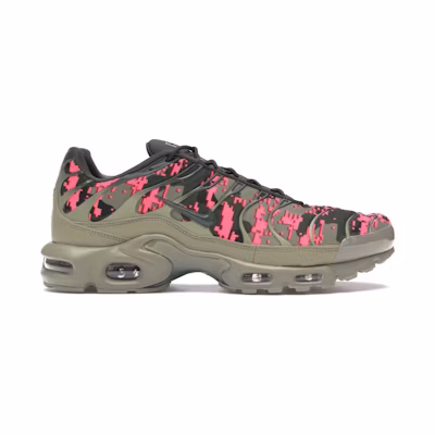 Nike Air Max Plus Digi Camo Olive