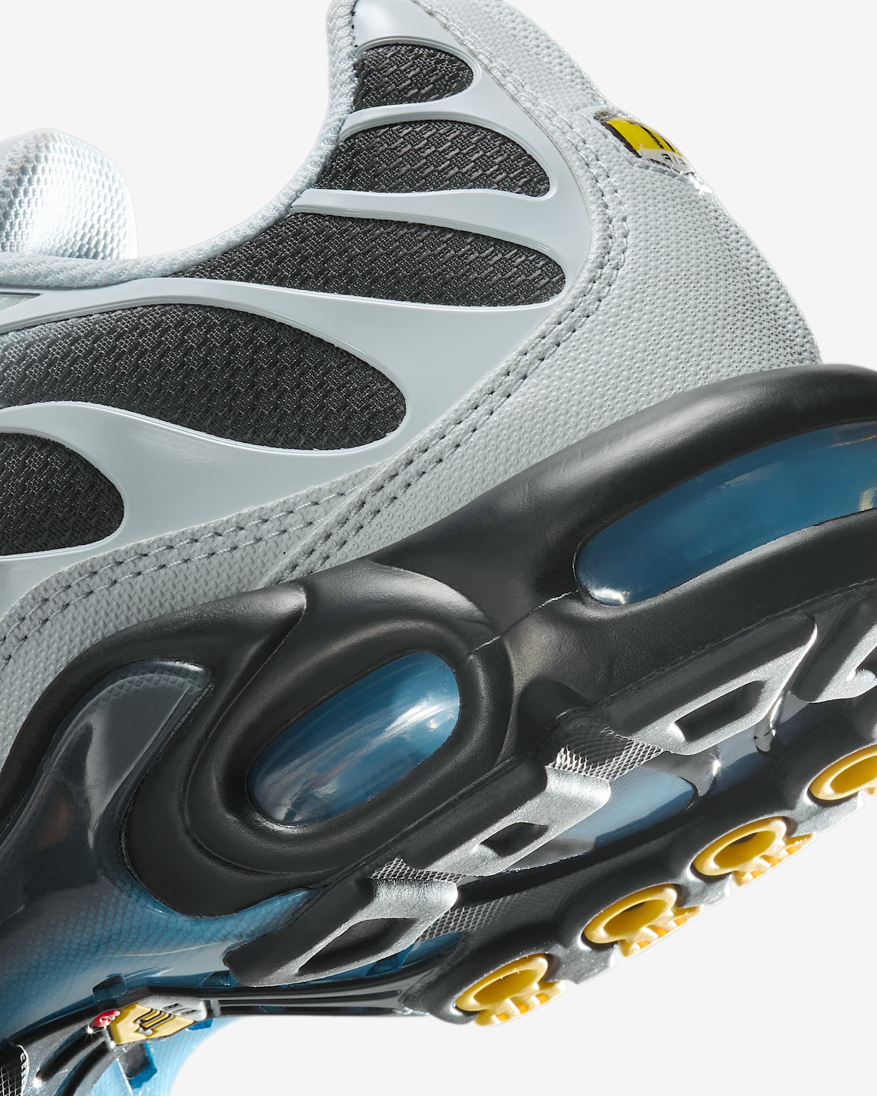 Cheap Nike Air Max Plus 運動鞋 DM0032-015