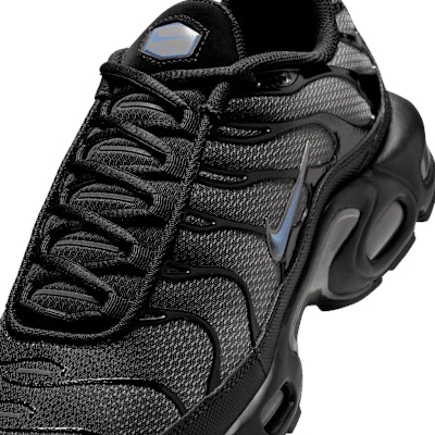 나이키 에어 맥스 플러스 DM0032-018 Sizing 나이키 에어 맥스 플러스 DM0032-018