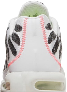 Nike Air Max Plus Essential 'Crater - Debu Foton' DA9326-100 Sizing Nike Air Max Plus Essential 'Crater - Debu Foton' DA9326-100