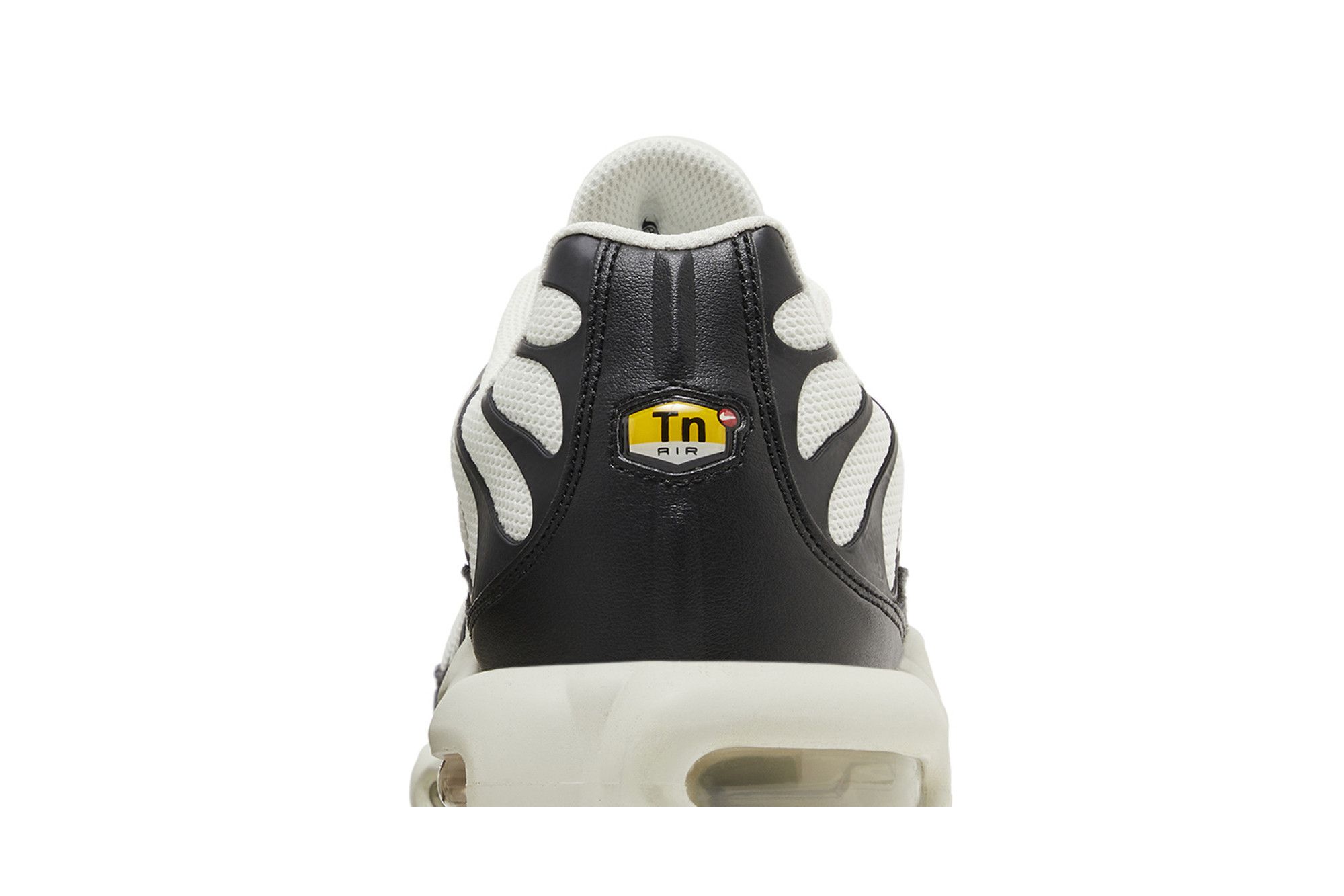 Cheap Nike Air Max Plus Esencial 'Panda' FV6264-001