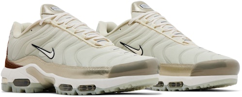 Nike Air Max Plus Golf 'Campeones del Players Championship' HF1033-100 Cheap Nike Air Max Plus Golf 'Campeones del Players Championship' HF1033-100