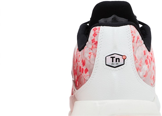 Nike Air Max Plus Golf 'The Masters Azalea Pack' zapatillas de golf. HJ4512-100 Sizing Nike Air Max Plus Golf 'The Masters Azalea Pack' zapatillas de golf. HJ4512-100