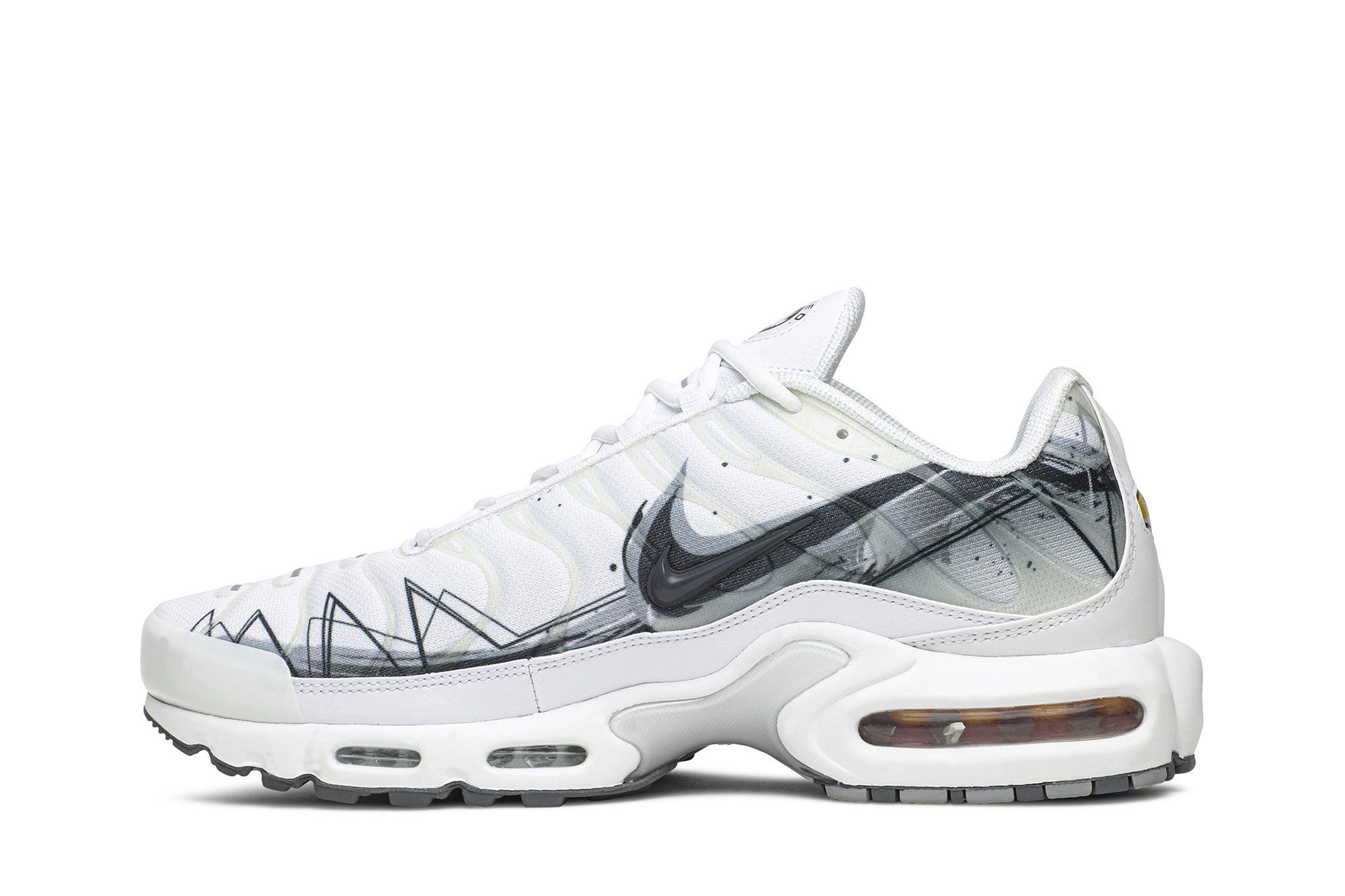 Lookbook Nike Air Max Plus La Requin White BV7826-100