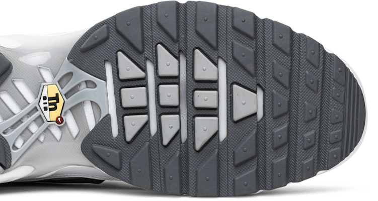 Air max plus hot sale la requin white