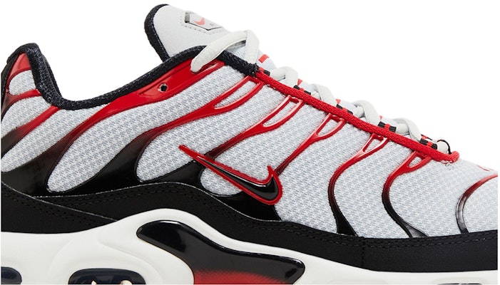 Nike Air Max Plus 'Platinum Black University Red' FN6949-002 Order Nike Air Max Plus 'Platinum Black University Red' FN6949-002