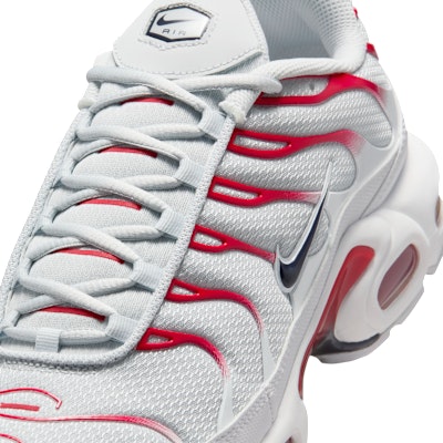 Nike Air Max Plus Pure Platinum/University Red/White/Midnight Navy DM0032-034 Sizing Nike Air Max Plus Pure Platinum/University Red/White/Midnight Navy DM0032-034