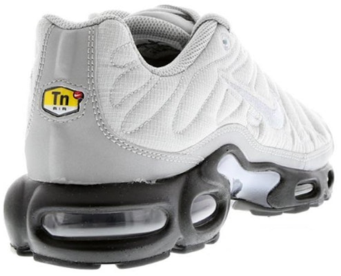 Nike Air Max Plus Quilted 'White' 806262-020 Lookbook Nike Air Max Plus Quilted 'White' 806262-020