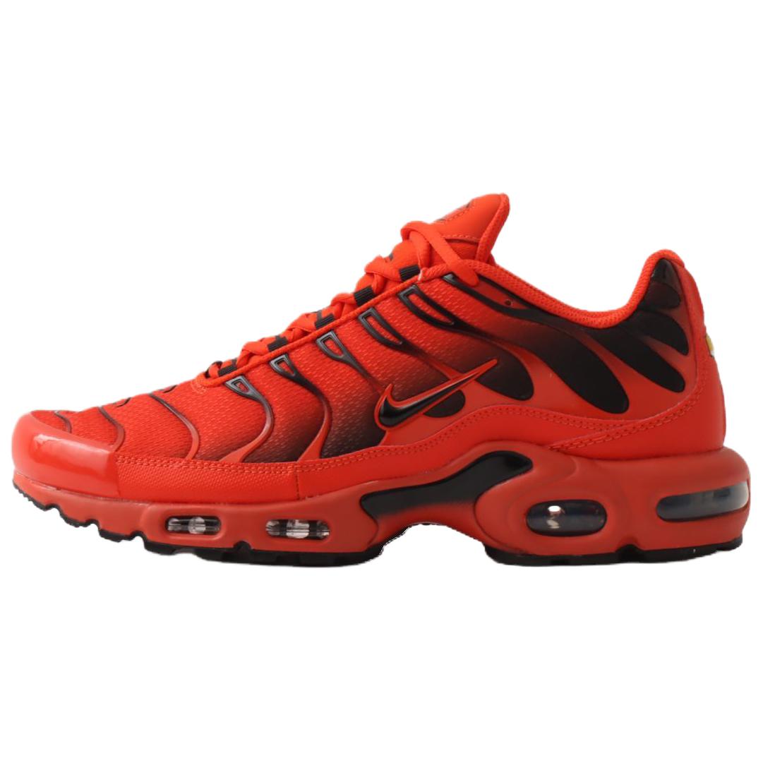 Nike Air Max Plus Red Black Lightweight Breathable Running Shoes . DM0032-600