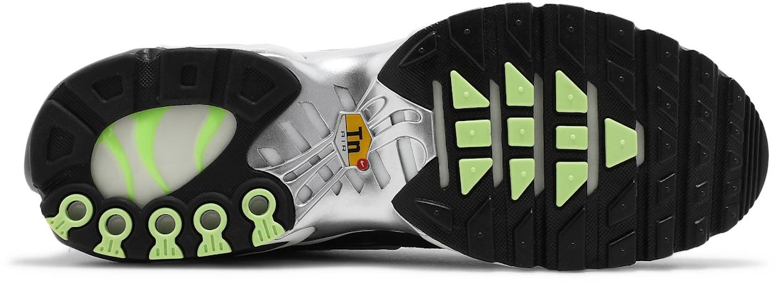 나이키 에어맥스 플러스 SE '블랙 크롬' DM7570-001 Shop 나이키 에어맥스 플러스 SE '블랙 크롬' DM7570-001