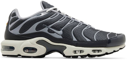 Nike Air Max Plus SE 'Iron Grey' DZ2655-001