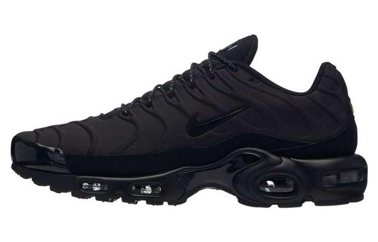 Buy Nike Air Max Plus SE 'Triple Black' Serba Hitam 918240-002