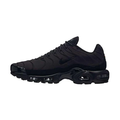 Nike Air Max Plus SE 'Triple Black'