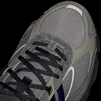 NIKE Air Max Plus Seoul CL Response JR5083 1