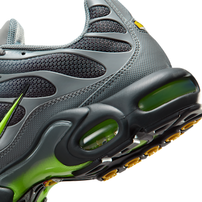 Cheap ナイキ エアマックス プラス スニーカー スモークグレー/ダークグレー/ブラック/ボルト DM0032-026