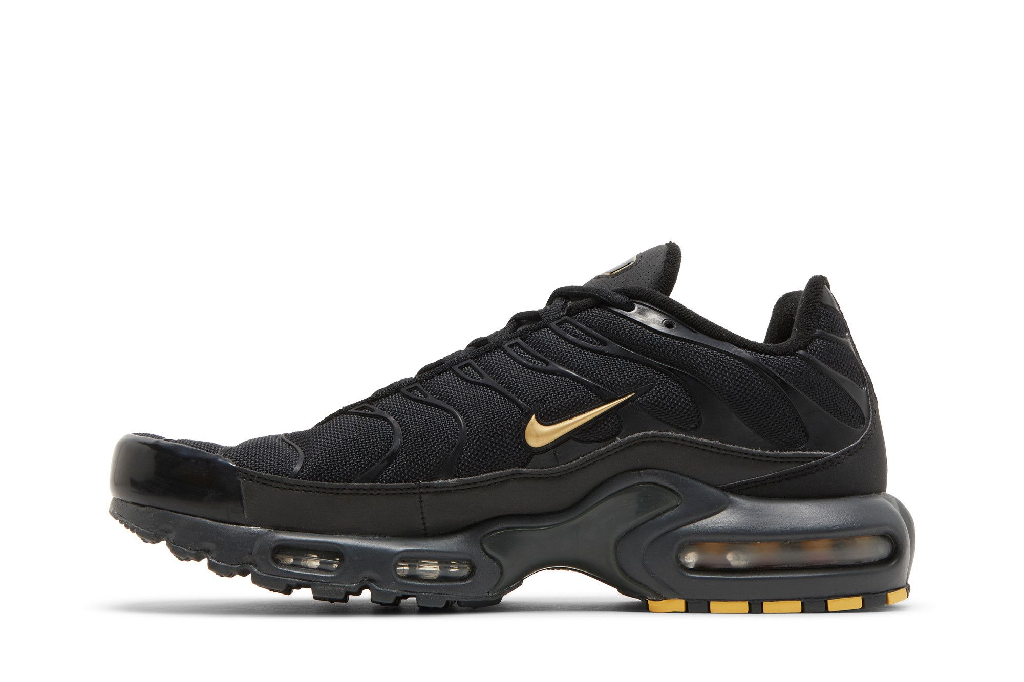 Lookbook 耐克Air Max Plus TN“黑金配色” BQ3169-002