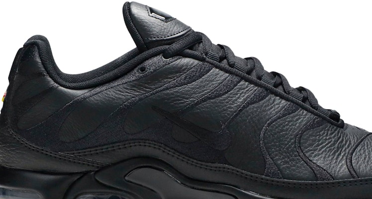 Nike Air Max Plus TN 'Triple Black' AJ2029-001 Order Nike Air Max Plus TN 'Triple Black' AJ2029-001