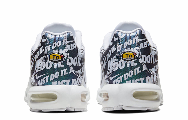 Lookbook ナイキ エア マックス プラス TN SE "Just Do It" CJ9697-100