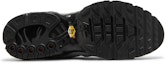 Shop Nike Air Max Plus Utility 'Kelabu Serigala Hitam' FD0670-002