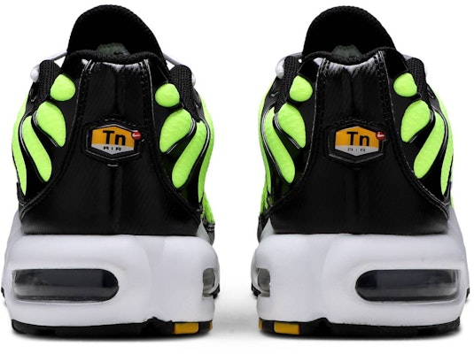 Nike Air Max Plus Volt 'Hot Lime' (2021) CV8838-300 Details for Nike Air Max Plus Volt 'Hot Lime' (2021) CV8838-300