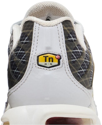 Nike Air Max Plus Wave Grid Grey BV1983-001 Sizing Nike Air Max Plus Wave Grid Grey BV1983-001
