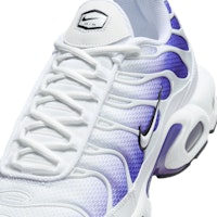 나이키 에어 맥스 플러스 화이트/딥 나이트/와일드 그레이프/화이트 DM0032-105 Sizing 나이키 에어 맥스 플러스 화이트/딥 나이트/와일드 그레이프/화이트 DM0032-105