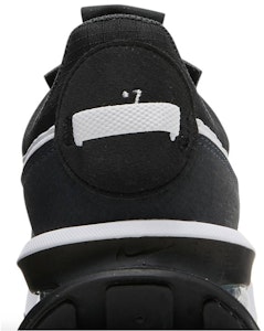 나이키 에어맥스 프리데이 '블랙' (Nike Air Max Pre-Day 'Black') DC9402-001 Sizing 나이키 에어맥스 프리데이 '블랙' (Nike Air Max Pre-Day 'Black') DC9402-001