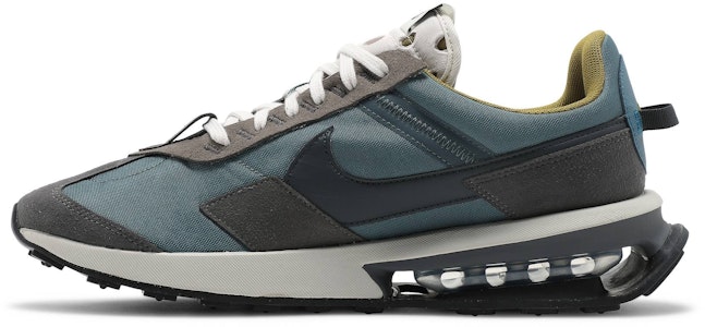 Nike Air Max Pre-Day LX 'Hasta' 运动鞋 DC5330-301 Lookbook Nike Air Max Pre-Day LX 'Hasta' 运动鞋 DC5330-301