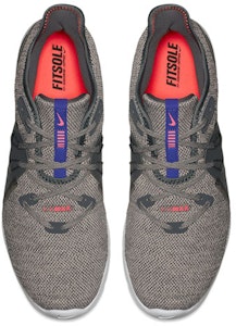 나이키 에어맥스 시퀀트 3 '문 파티클' 921694-013 Lookbook 나이키 에어맥스 시퀀트 3 '문 파티클' 921694-013