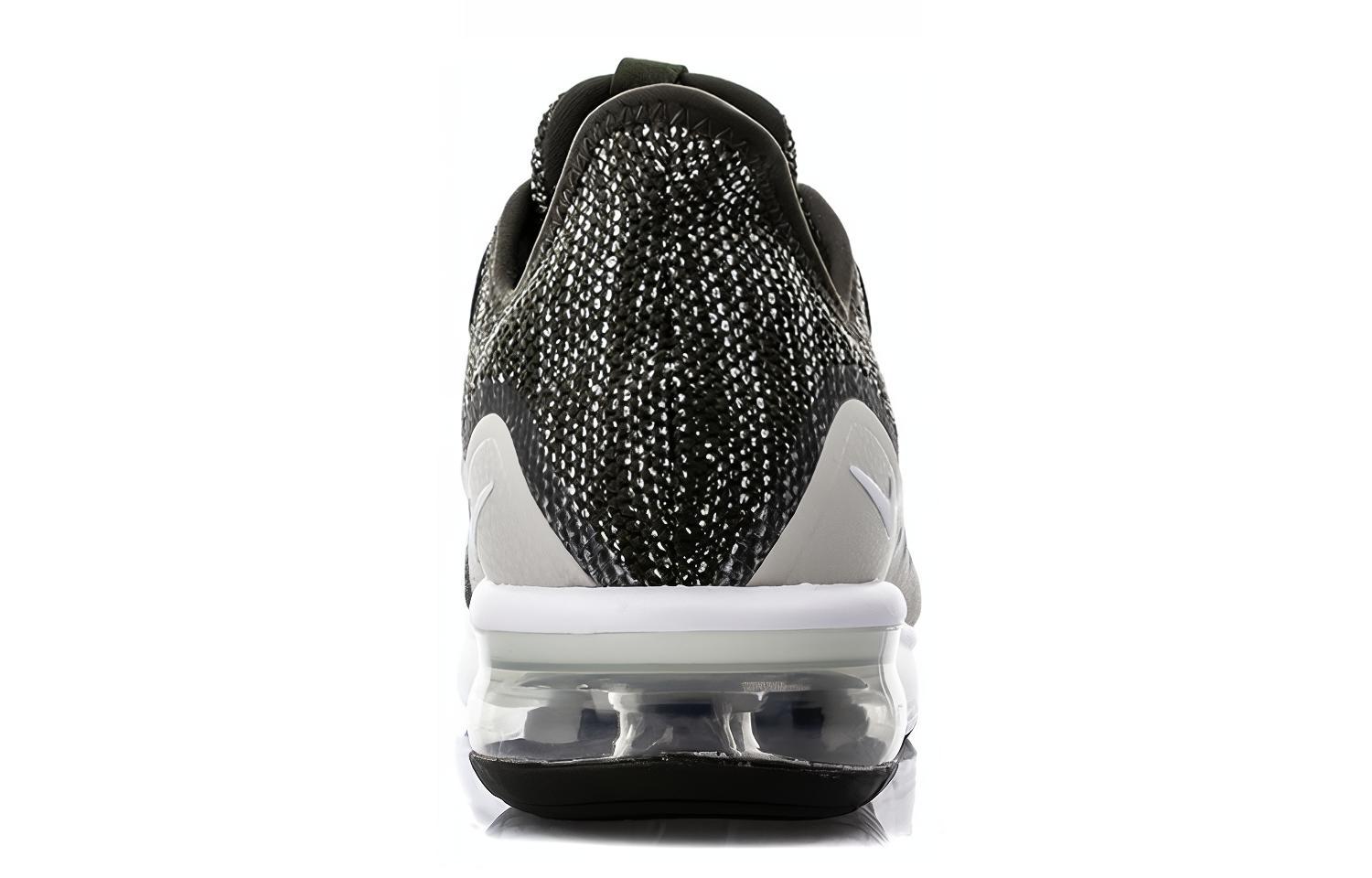 Shop Nike Air Max Sequent 3 運動跑步鞋 黑灰